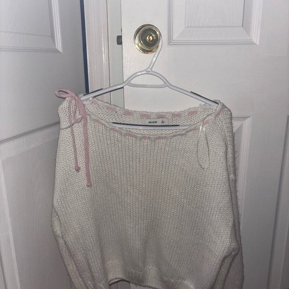 hollister off the shoulder bow sweater